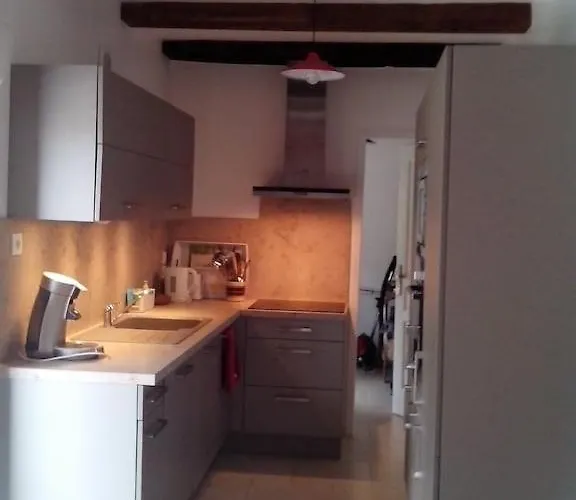 De Avec Piscine Privee Au Coeur De La Campagne 別荘 Born-de-Champs